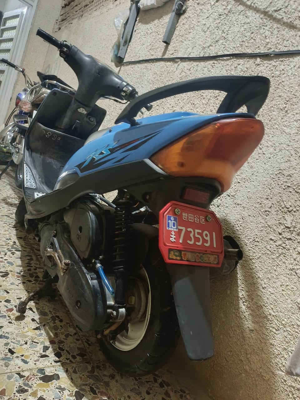 سلام عليكم ماكس عدله
دراجه خير من اللّه بلاديه49 شلعه ومعدل دراجه كلها بلاديه 
بيها كابريتر تجاري اصلي ولقديم عندي سلف 55
تجي وتشوف بعينك سعرها 550 وبيها م ال بسيط 
 رقمي الاستفسار ***********
