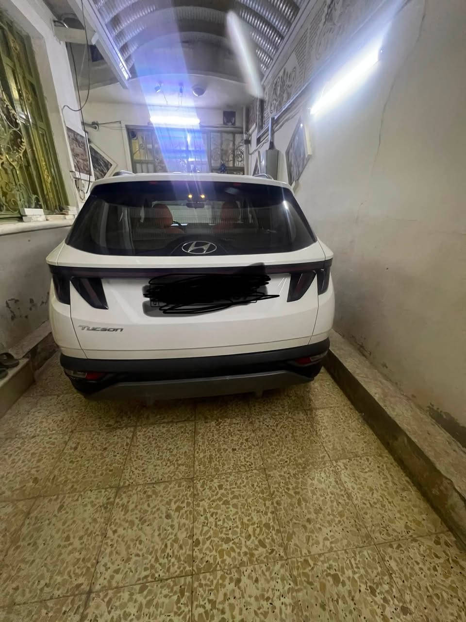 سياره توسان للبيع موديل 24 بيها رصعتين بل جاملق الأمامي مصلحيها عل بارد فول مواصفات ماعده بنرامه  سياره بأسمي ثاني يوم تحويل الرقم بغداد. السعر  شده و95 ورقه  بيها مجال حگ الجيه المكان مدينه الصدر الحميديه.
الهاتف ‭***********‬
