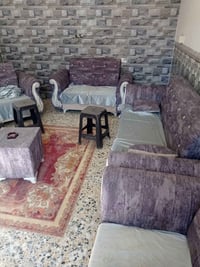 للبيع بيت في حي عبد العباس قرب المستشفى الرميثه غرفتين نوم وصاله ومطبخ...