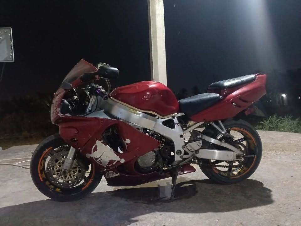 CBR919 • نضافه • كفرات٧٠%
