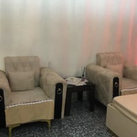 ١٠مقاعد • مستعمل • نظيف