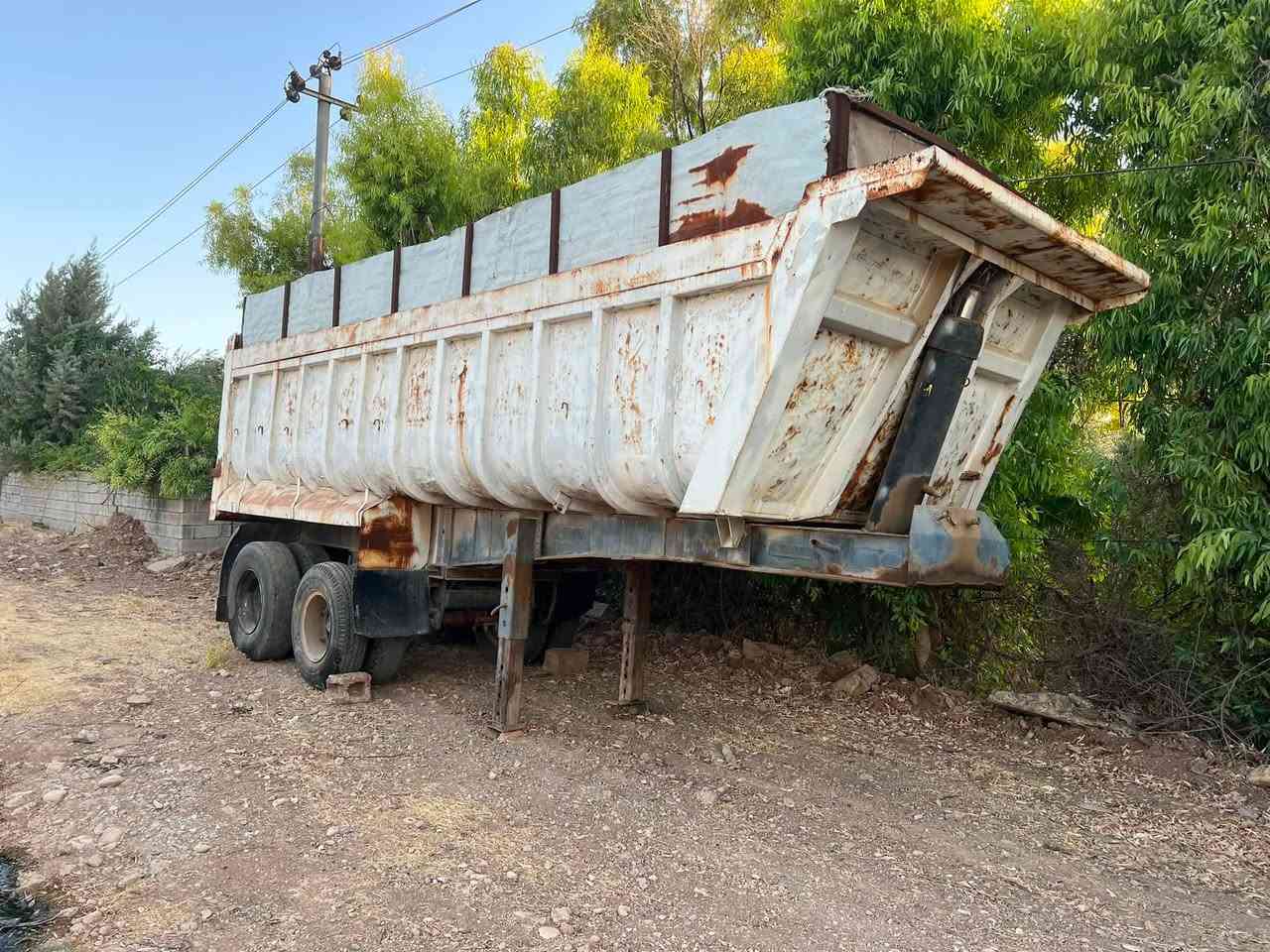 ڤاڵڤۆی شقارتە  مۆدێل ٢٠٠٢ بۆ فرۆشتن
بۆدی و عەرەبانەی لەگەڵە
شوین : چەمچەماڵ 
بۆزانینی نرخ و زانیاری زیاتر پەیوەندیمان پێوە بکەن
*********** وەتس ئەپ. ڤایبەر   تیلیگرام
