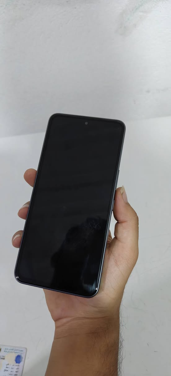 السلام عليكم عندي جهاز للبيع تكنو بوفا 7 اللترا 5G ذاكرة 256 مستخدم شهر واحد السعر 450 الف وبي مجال بسيط الجهاز مكفول كفالة عامة كامل الملحقات عامه يدعم بوبجي 120 فريم للمراسله واتساب ***********
