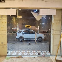 واجهة محل • ٢م٥٥ • ٣م٥٨