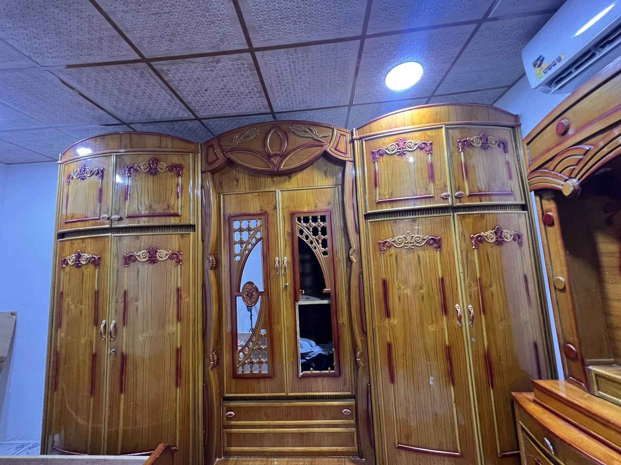 غرفة نوم • زبير البصرة • قابل تفاوض