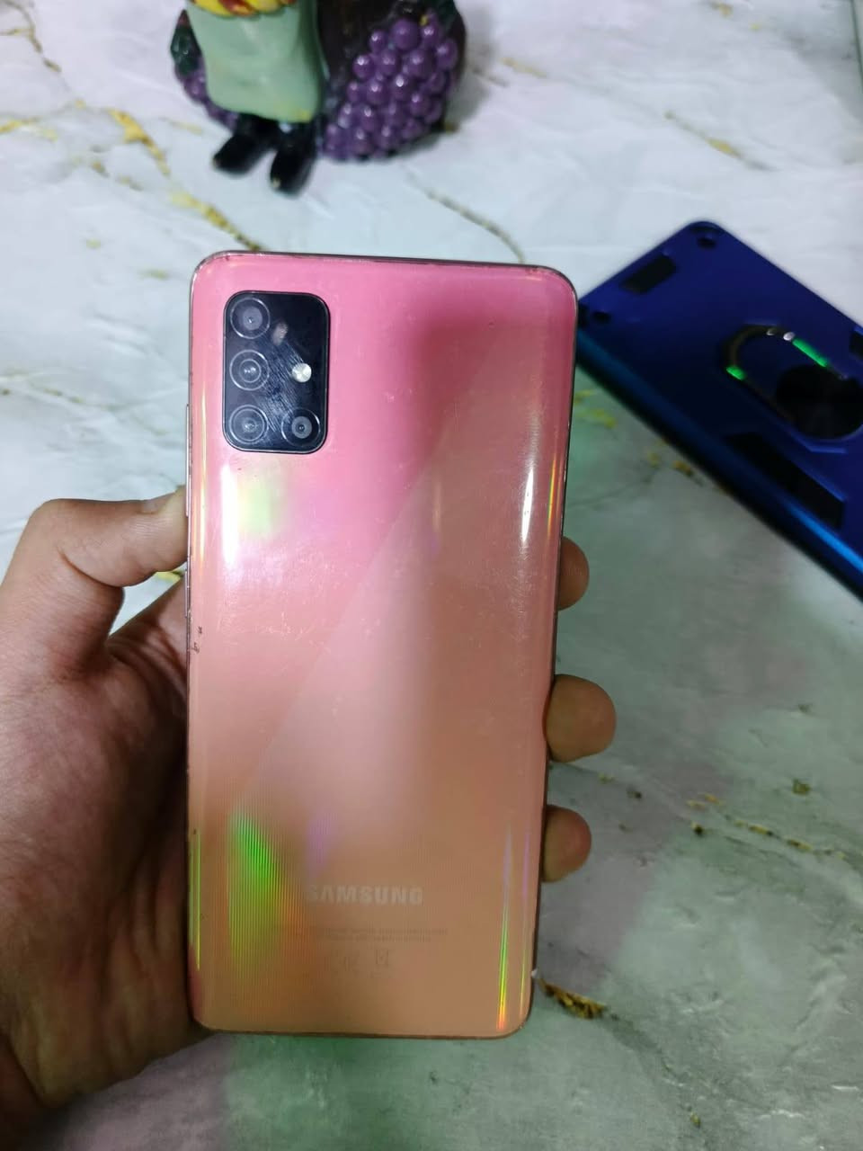 .

🔥📱 للبيع Samsung Galaxy A51 — 6/128GB 📱🔥

📌 الرام: 6GB
📌 الذاكرة: 128GB
📌 المعالج: Exynos 9611 ثماني النواة
📌 الكاميرات: خلفية رباعية 48MP + 12MP + 5MP + 5MP
📌 السيلفي: 32MP
📌 البطارية: 4000mAh مع شحن سريع 15W
📌 USB Type-C
📌 بصمة بالوجه
📌 يدعم شريحتين + MicroSD

⚠️ حالة الجهاز:
الشاشة مستبدلة وبيها 3 شعرات، واللمس شغال.
🔍 ضمان فحص بباب البيت فقط 

📍 بغداد – حي العامل
🚫 ماكو توصيل

💰 السعر: 100,000 دينار 

رقم 
***********
او مراوس ب تكنو سبارك كو 2
