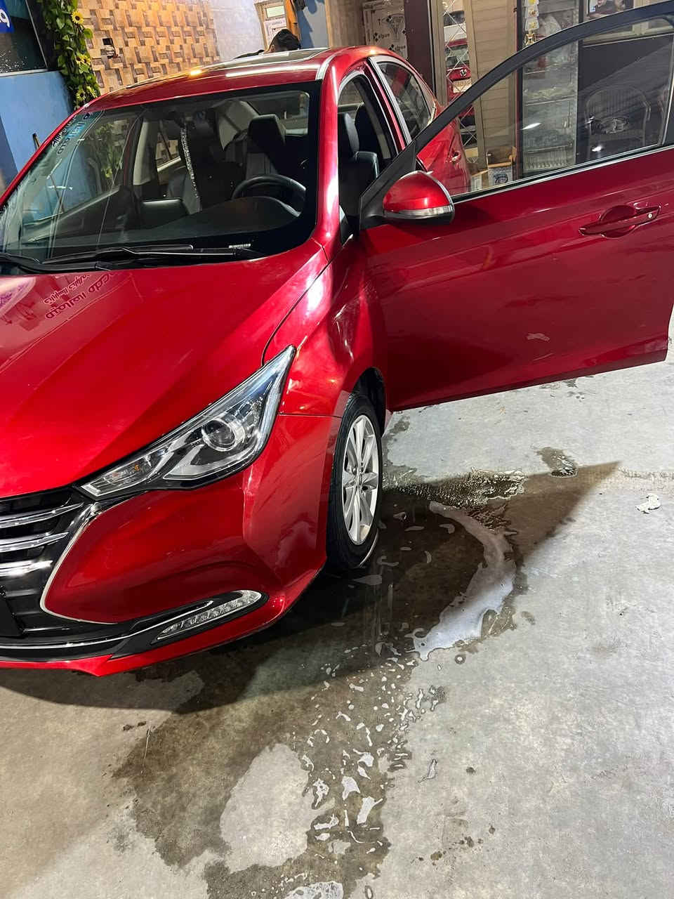 شانجان ال 7 2024 ماشيه 84 الف كيلو السياره جاهزه من كلشي بيه بارد بسيط بالجاملغ الايمن بدون صبغ بعدهة داخل ضمان الشركه السياره استخدام شخصي كير مكينه تبريد صدر خير من الله السعر 100 بدون عموله قفل 
***********
متوفر واتساب ورصيد
