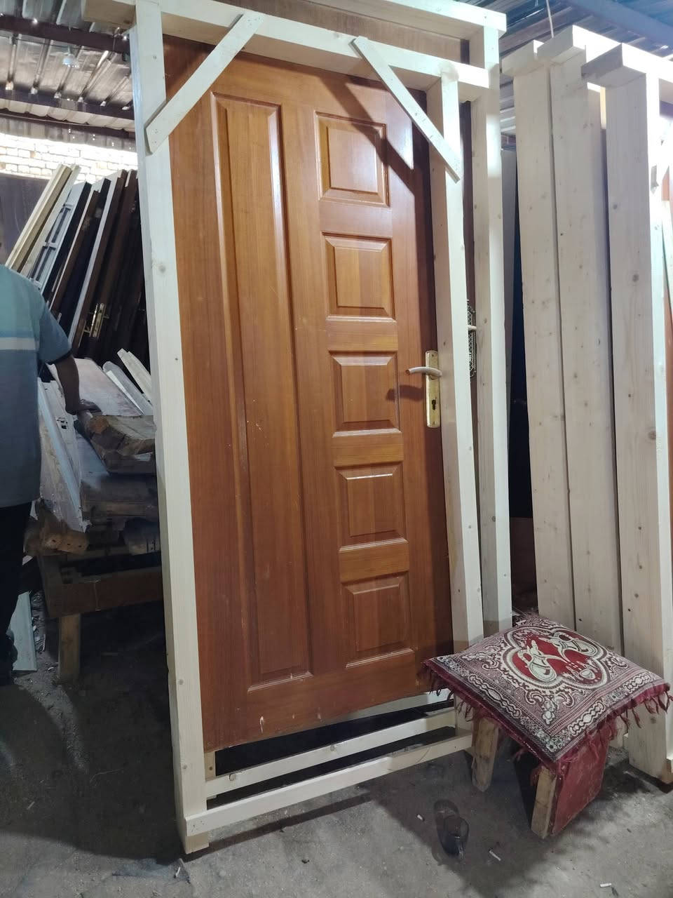 اغراض سفان لبيع المكان رميثة حي شهداء قرب مستوصف زهراء  ***********  واتساب
