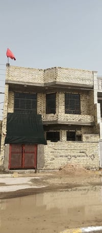 بيت للبيع/// 100 متر الواجهه 7 ونص/// 4 غرف نوم///3 صحيات بناء جديد///...