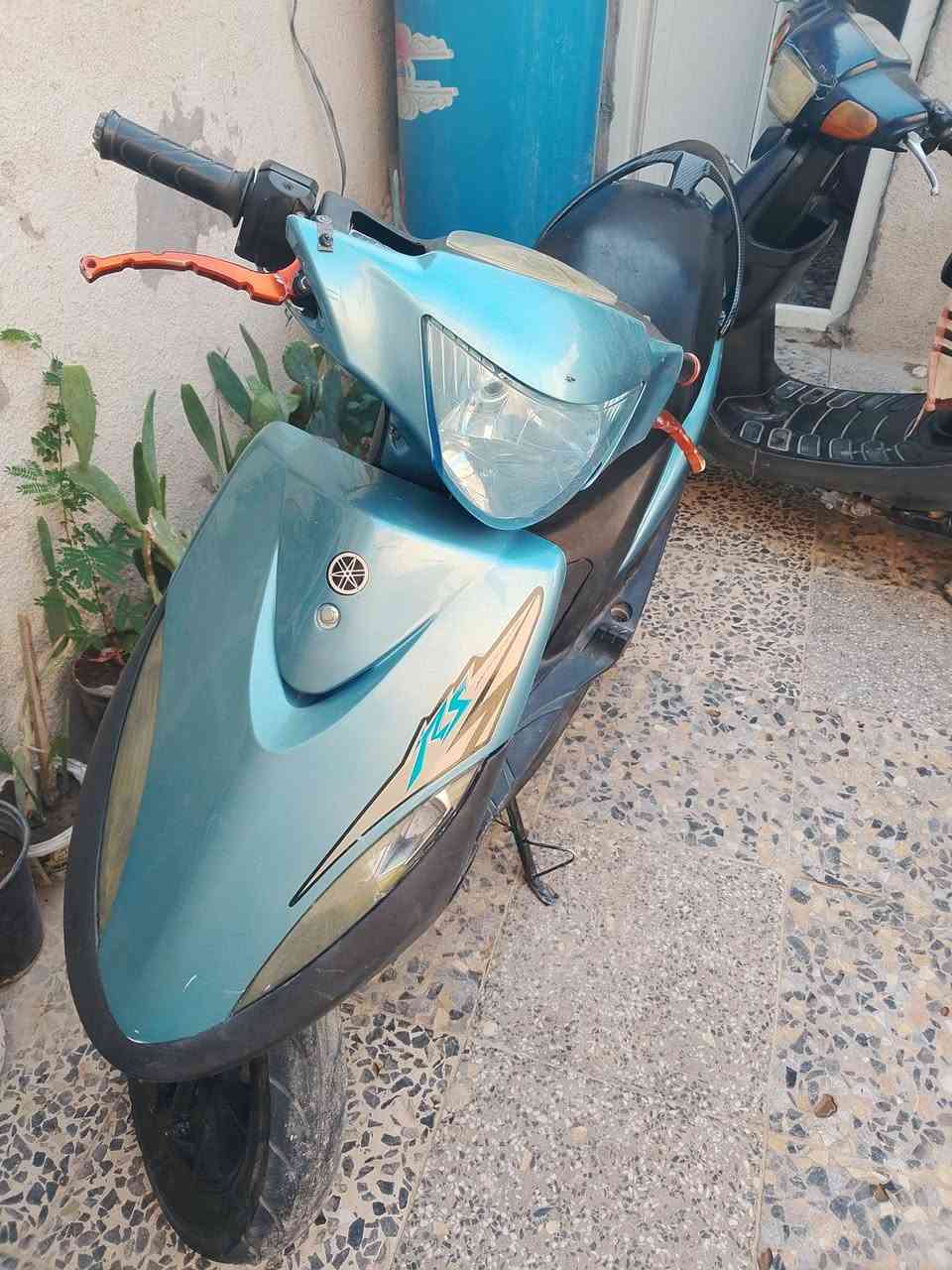 درجة ماكس وبطه مفتوحات مره وحده نظيفات شغلت كلشي بيهن بس عوزهن بتريات الماكس 400والبطه 250وبيهن مجال حك الجيه كربلاء ***********
