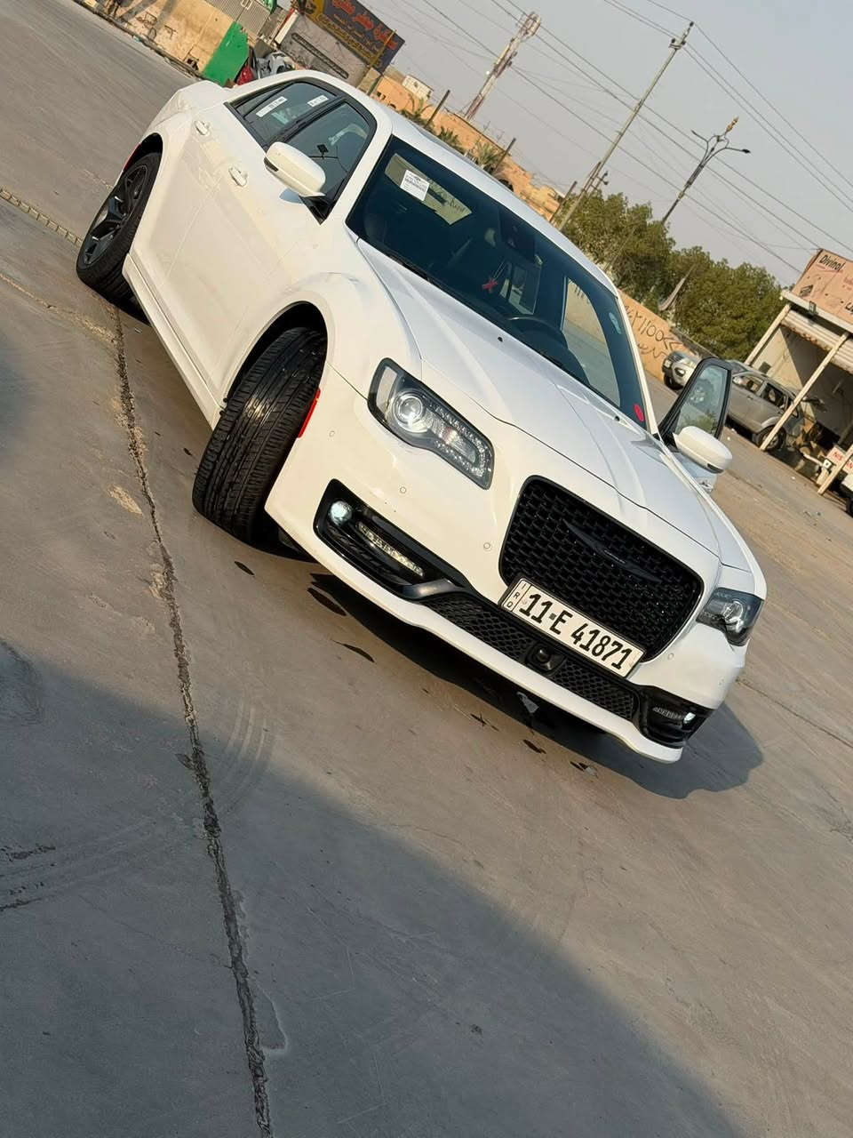 اوباما 2023 S300 فول مواصفات S خليجي هارلم
ماشيه ٢٢ m
رقم بغداد 
المواصفات :
* پانوراما .  
* رادار مع مانع تصادم . 
* نقطة عمياء . 
* حساسات امامية . 
* مصابيح امامية زنون مع LED . 
* ويل قياس 20 أنج . 
* حساسات خلفية . 
* شاشه كبيرة مع نظام ملاحة نفكيشن GPS .
* سستم صوت الپاين مع سماعات بريميوم .
* ⁠دمام صوت 
* داخل جلد  .  
* مقاعد أمامية كهربائية عدد 2 . 
* ذاكرة لحفظ وضعيات الجلوس (ميموري) . 
* مقاعد أمامية تبريد وتدفئة . 
* مقاعد خلفية تدفئة . 
* تشغيل عن بعد . 
* ستيرن كهربائي . 
* تدفئة ستيرن . 
* محدد سرعة . 
* تلفون بلوتوث . 
* كاميرا خلفية .
* مرايا متحسسة للاضاءة العالية 
* كير شفتر بالستيرن* دخول ذكي (بصمة) * ⁠  
رادارات حساسات 
كاعيات بل جيس 
السياره وكاله هارلم كفاله عامه على وضع الشركة
مكان السياره البصره
***********
