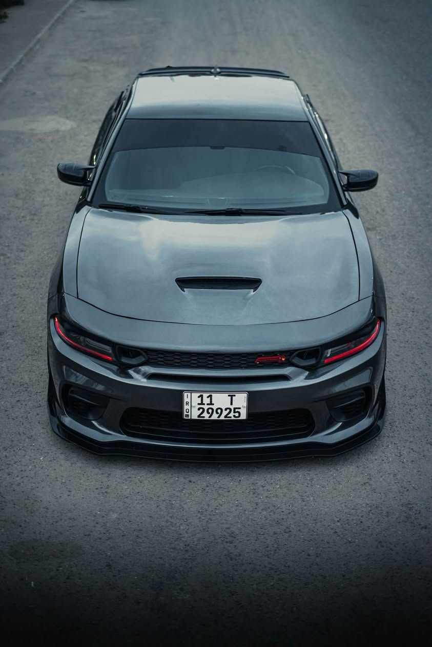 تشارجر RT • V8 ٥٧٠٠ • ٨٨ الف ميل