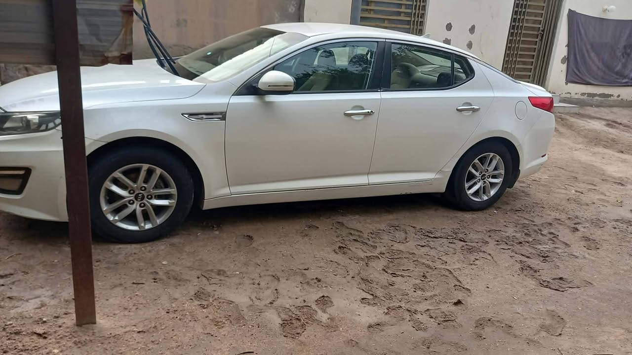 سياره اوبتما 2013 خليجي بيه تبديل باب الصدر  رقم مميز سعرها 120 بيه مجال
مكاني سوك الشيوخ 
رقم هاتف ***********
