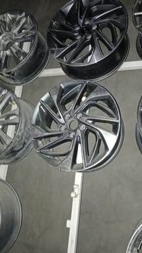 4 ويالة للبيع  السعر 300 دولار و بيهن مجال 07808503555