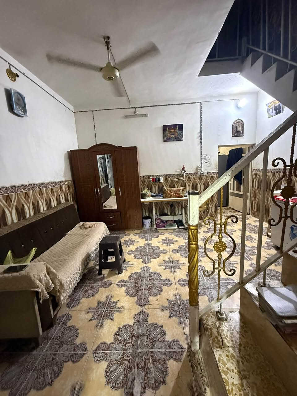 سلام عليكم
دار 100متر البيع بنزلت خير العبدالله اليجوه يم اسواق منتضر طابو صرف البيع وبسعر مناسب يحتوي على غرفتين نوم وستقبال وصاله ومطبح ومنور ستفسار عل رقم *********** 
***********
