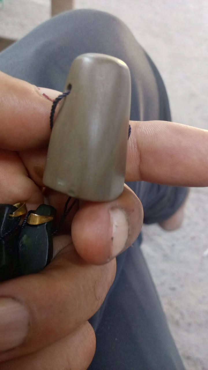 حجر عباس اباد البغاني الصلي 
وحجر يشم البغا ني الصلي رقم الهاتف واتساب 
***********
