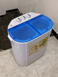 كل الغراض للبيع غساله اطفال جديدة بعدها بالباكيت  مكنسة كهربائية  ميز ...