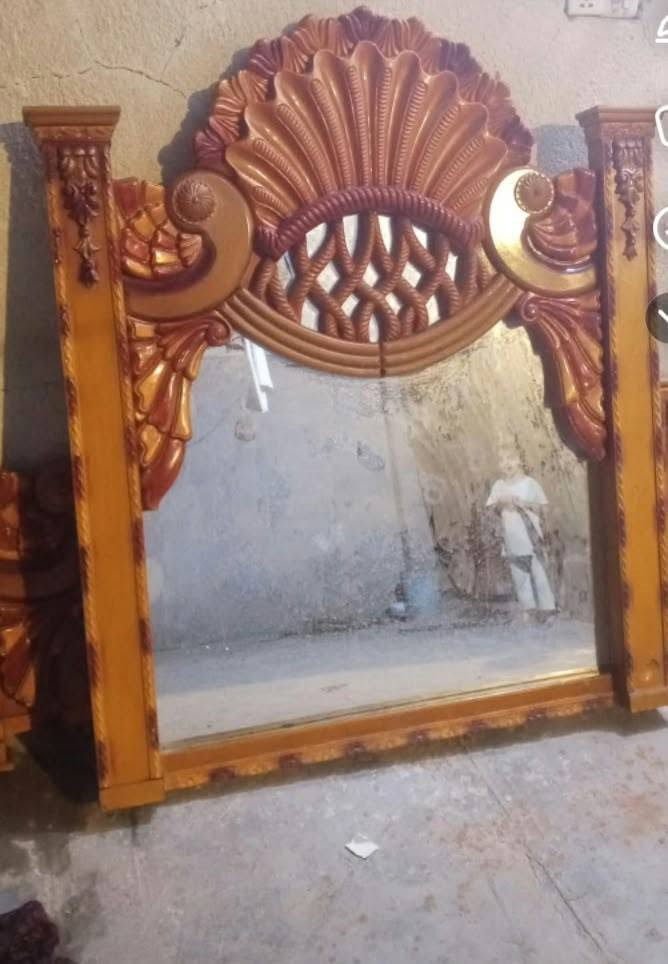 نجارة درجة أولى • كرسي صلاة • البصرة الحيانية