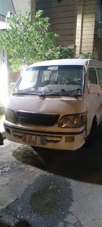 للبيع • سيارة • بدون تفاصيل