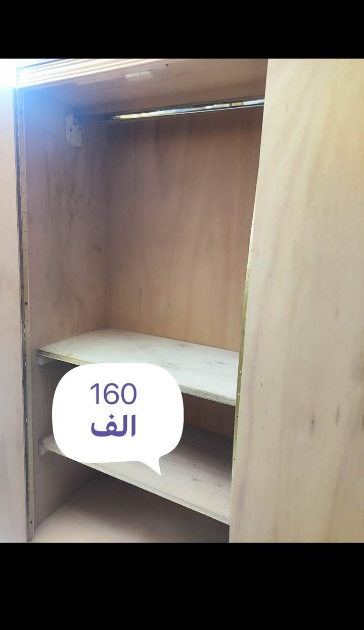 قنصور بابين ملحق خشب ثقيل درجة اولى صبغ حراري جدد غير مستعملين 150 الف
عرض 90 ارتفاع مترين ونص 
***********
***********
