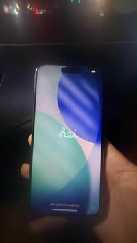 ايفون ١٥ برو ماكس • ٢٥٦ • شاشه-ضهر مكسور