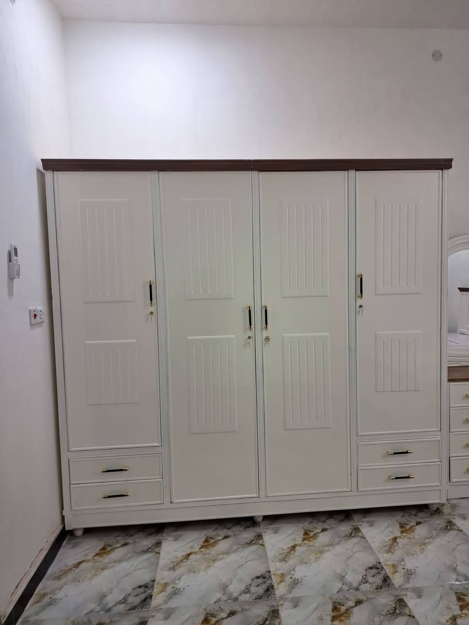ديكور • استفسار