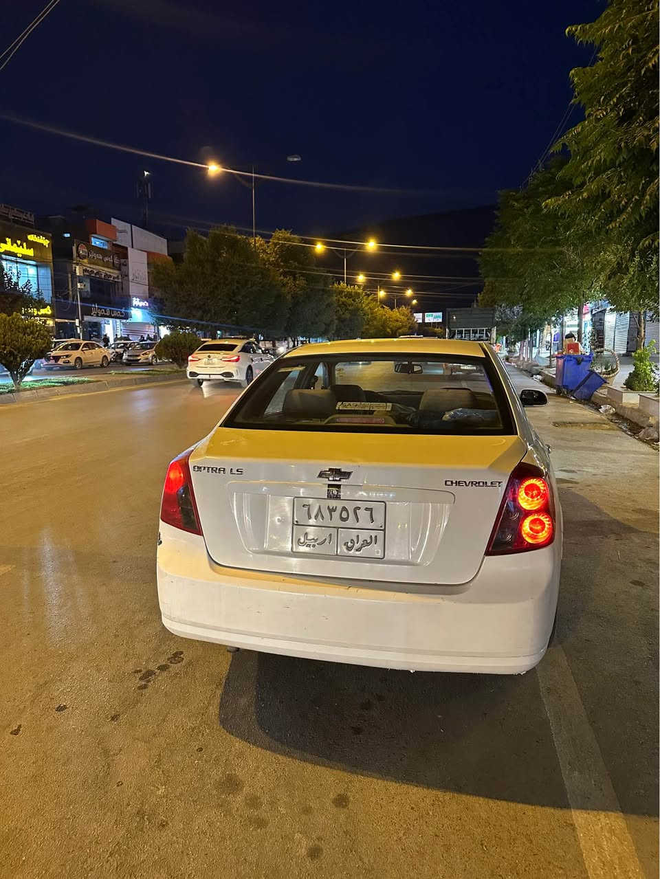 شوفرليت ؤپترا موديل ٢٠١٣ گير و مكينه بشرت دو دؤسه سبوخ نه رمه ته زره هه يه ٤ جيكا سارده كوت جه مپه كي پيشه وه خه فيف هه يه بئ ناوگرتن بي مه سروفه سه ياره كه نرخي ٦٩ و معامله 
*********** سوران, أربيل
