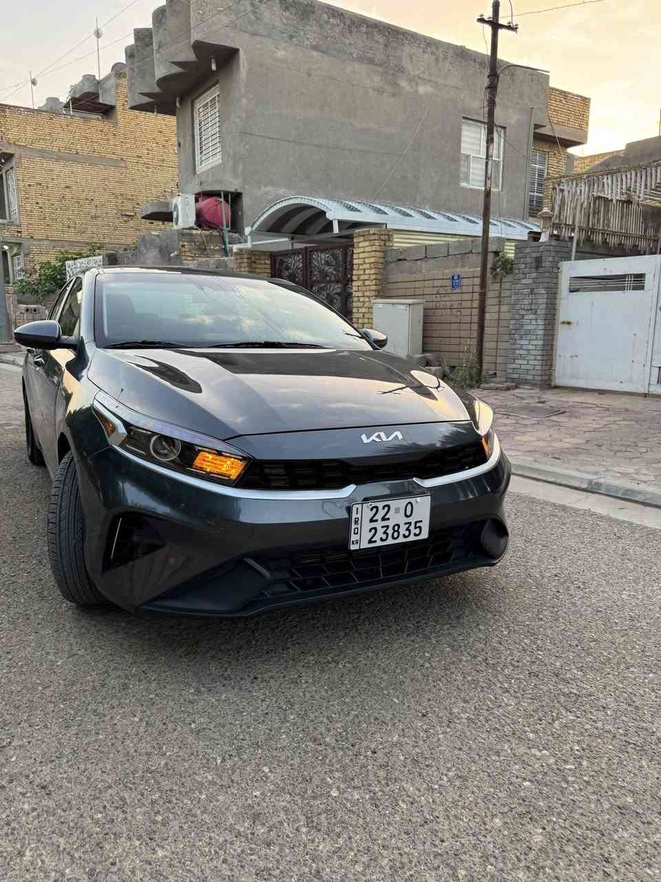 للتواصل عالرقم او ماسنجر / السعر (138) ورقة ... بيع فقط
كيا فورتي 2024 رقم أربيل تحويل للمشتري
هزة وفحص وترقيم جديد
السيارة بيها جاملغات امامية وبنيد مبدل ومصبوغ
كير مبدل وجديد مع الضمان اثر حادث امريكا
إيرباكات راجعة ستتم
نص مواصفات السيارة
مكينة 2000 دوش المرغوب
شاشة آيباد تدعم كار بلاي
رادار أمامي مانع تصادم
درايف مود 3
تحكمات ستيرن جهتين
شاشة أعطال
تحديد مسار
مثبت سرعة
وباقي المواصفات معروفة
السيارة جاهزة بدون أي دواخل
السعر: 138 ورقة
واتساب متوفر أو الاتصال على الرقم:
***********
السيارة ماشية 70  ألف ميل 
بالعراق ماشية تقريبا ٥ الف .
