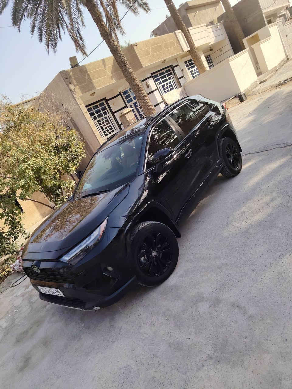 راف فور هايبرد 2024 فول  SE اسود ملكي
حادث موضح بل صور بنيد رجع بارد جاملغ نصبغ والثاني بل عراق صار بيه شخط ونصبغ
سياره جاهزه من كلشي بدون اي نقص
مكانها بغداد زعفرانيه  ماشيه ٣٥ 
التفويله تمشيك 800 كيلو وراسك بارد 

***********

***********

تم تنزيل السعر مرقم بغداد بسمي 193 ورقه مجال بسيط 
المواصفات 
1 بصمه تشغيل وترحيب عند الاقتراب 
2 كشنات جلد
3 فتحه سلايد 
4 كشن كهرباء
5 شاشه كبيره 
6 هند بريك بصمه 
7 كامرا دواره 
8 انضمه قياده 
9 صندوك كهرباء 
10 تدفئه كشنات وستيرن 
11 لايتات زنون 
12 اشاير مري 
13 فور ويل 4x4
14 تحكمات فول 
وباقي هواي مواصفات من رادرات وحساسات الى اخره
