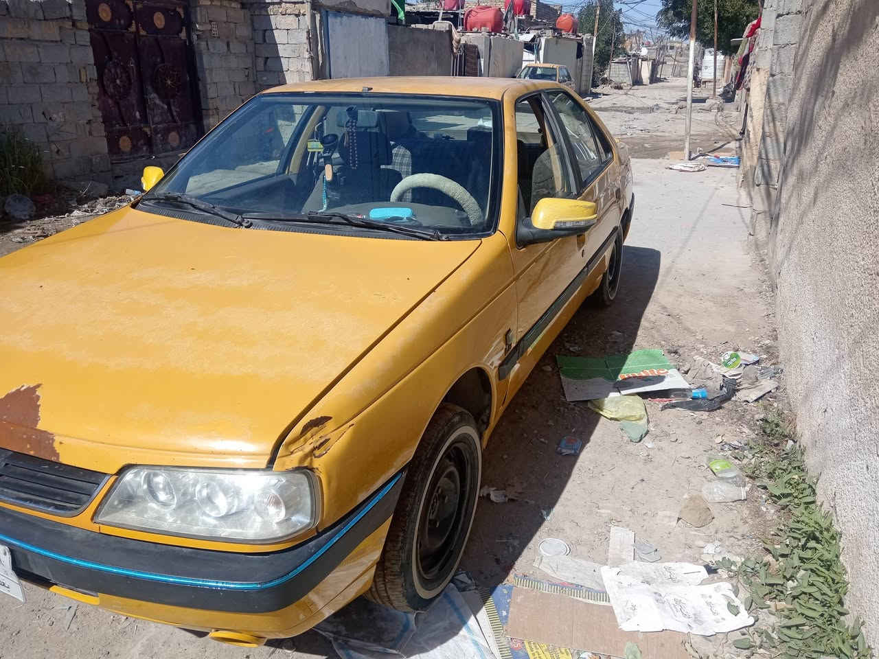 بيجو للبيع 405 تبريد وكير شغال مكينه بيه تبخير موديل 15السعر32 وبيهه مجال العنوان كربلاء حي شهداء  موضفين يم الاساله سنويه صاقطه رقمي***********
