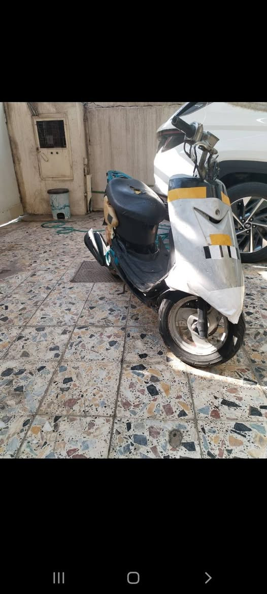 عصفورية للبيع 
نكرة هندر  
تايراتها جدد
ويل خلفي جديد
كابريتر وشوتة جدد
قفل ستيرن بلادي
ورقة الكمرك موجودة
  اتوقع الدراجة ماعوزها بس باتري وتشتغل كهربائياتها 
 
سبب البيع صار عندي سيارة وبعد ما احتاج الدراجة

السعر ١٨٠  العنوان  (بغداد_ الشعب_ سوك شلال)
 للاستفسار بلتعليقات او واتساب ماعندي ماسنجر  
رقمي***********

