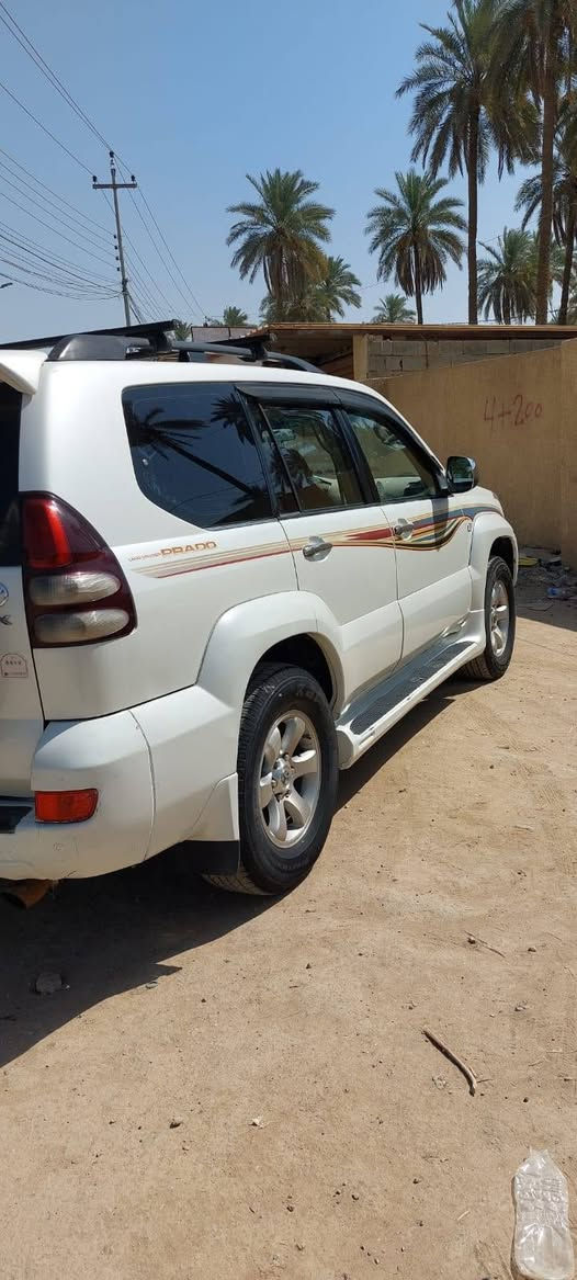 السعر 140 وبيها مجال 
للبيع  تويوتا برادو موديل 2005 
مواصفات VX محرك 6 سلندر كويتية هوك خلفي 
رقم قادسية دولي بأسمي 
تبريد ثلج تبريد 3 قطع 
7 راكب 
شاشة وكامرة وحساس 
بيها شبرين بالصندوك والباقي مكفول 
للأستفسار ***********
