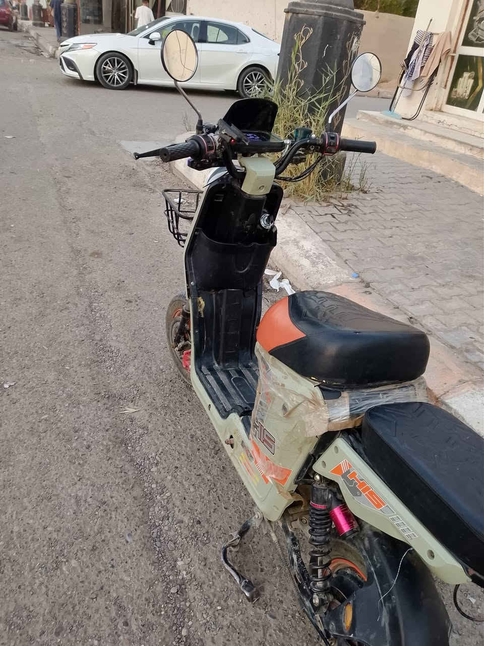 R9
شحن بطارياصارسبوع مبدلات نشاط فول شحن فول تايرات جدد

كهربائيات كله شغال  بس الكفر بي فطر مايضر مال شغل السعر 350  وهلا بل شراي
***********
