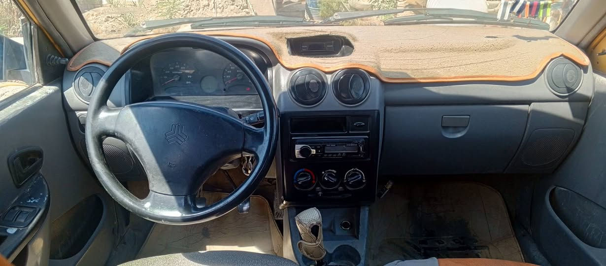 السلام عليكم سايبه 2015
مكفوله من ضربه والصبغ والتبديل فقط بارد بلباب 
مكينه بيه بخار بسيط 
كير حداديه تخم تاير جاهزه مانافصة كلشي تبريد نقص غاز فقط  رقم نجف مصفره هيئه وغرامه سنويه 28 مالكه بلنجف سعره 25 وبيه مجال عنواني نجف طريق كربلاء عامود 150
 
***********
