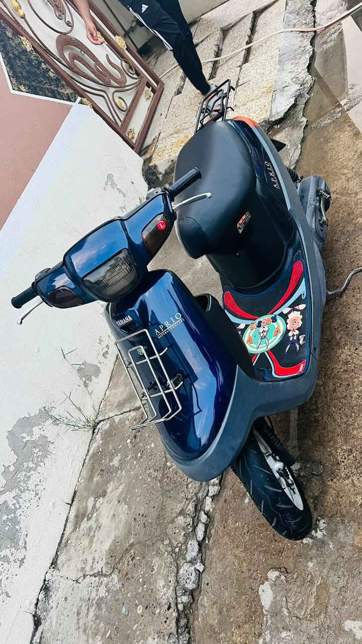 أبريو • مكينة مامفتوحة • موصل أيسر