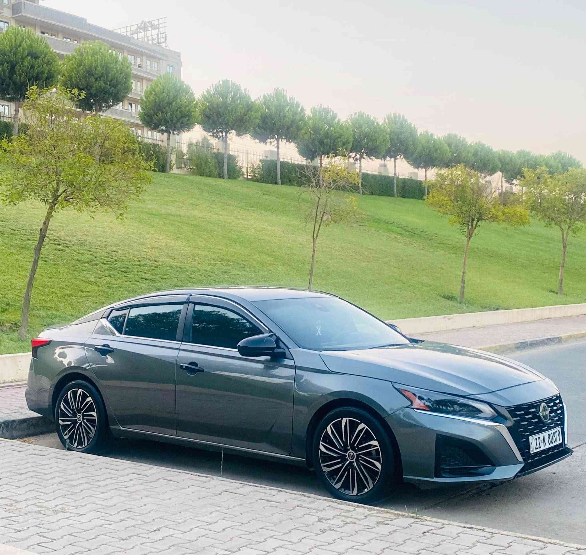 نیسان ئەڵتیما 2023 S sport سەیارەکە ماڵی دۆستە کامل سێرڤس کراوە ڕۆنی مەکینە و هایدرۆلیکی گێڕی تازە گۆڕاوە ، چوار تایەو ویلی لۆکی لەژێرە … سەنەوی و هەزە و ڕەقەمی تازەیە تا 2030 بەناوی خۆمەوەیە ..

مواسەفات : کامل ڕاداری پێش و دوا و لاتەنیشت ، بەسمە ، شەغال ، دەرگا بەسمە ، شاشە گەورە و کامێرا و حاسە و کوشن کارەبا ، لاتی زینۆن … 
گێڕ و مەکینە و تەبرید و تەحویل و تەقەو ڕەقەش بەشەرت 
بۆنیت و چەملغ و دەرگایەک بۆیاخە   .

ڕەقەم شانسیم داناوە 

1n4bl4bv6pn378598

نرخی تەنیا 132 گەڵاو مەجالێ زۆر کەم 

***********
*********** السليمانية, العراق
