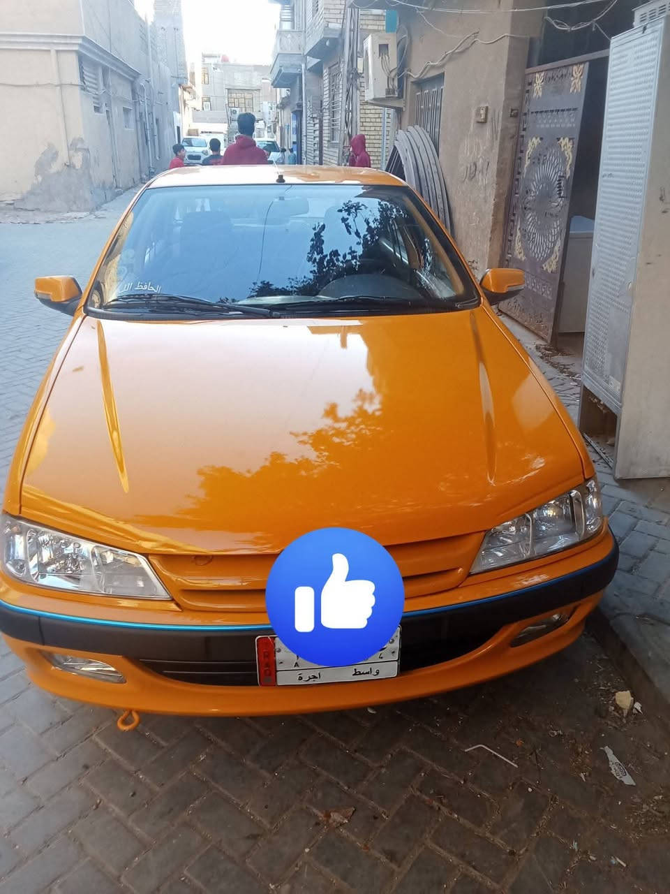 بيجو بأرص ٢١ 
بيها صبغ حزام 
وضربه بجم صفحه سايق 
سعر 48وبيها مجال رقم ***********
