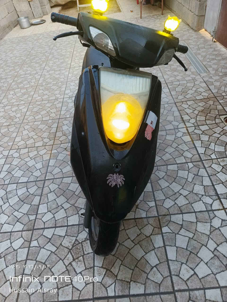 دراجه بريس شغاله خير من الله نكره سلف وهندر كهربائياتها كلها شغاله محركها ناعم سعرها 350 وبيها مجال للشراي 
تواصل ***********
