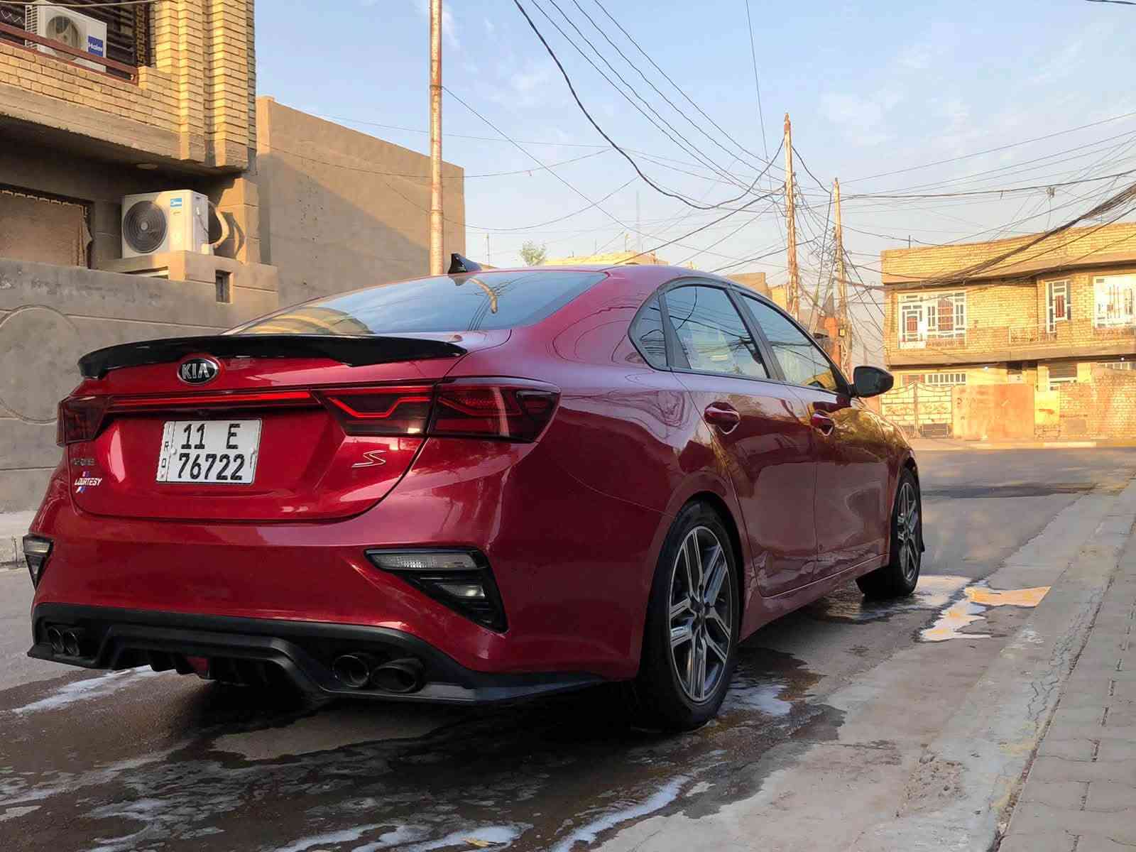 السلام عليكم البيع فورتي sموديل 2019رقم بغداد ابسمي امريكي حادثهه موجود بدون دواخل مكينه 2000دوش كير ايتي مكفولات تبريد خير من الله صدر امامي خلفي سياره مل بيت تفاصيل كلهن بل منشور مكاني بغداد المحموديه سعر ب 120وبيه مجال قليل الاتصال ***********☎️
