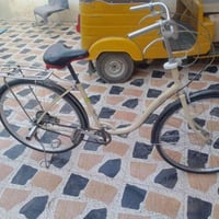 للبيع • دراجة