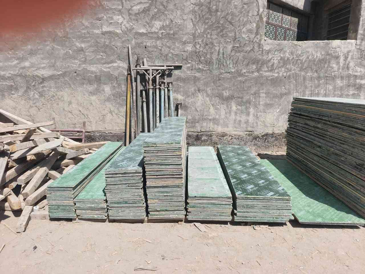 بلايود للبيع العنوان بابل اتصال ***********
