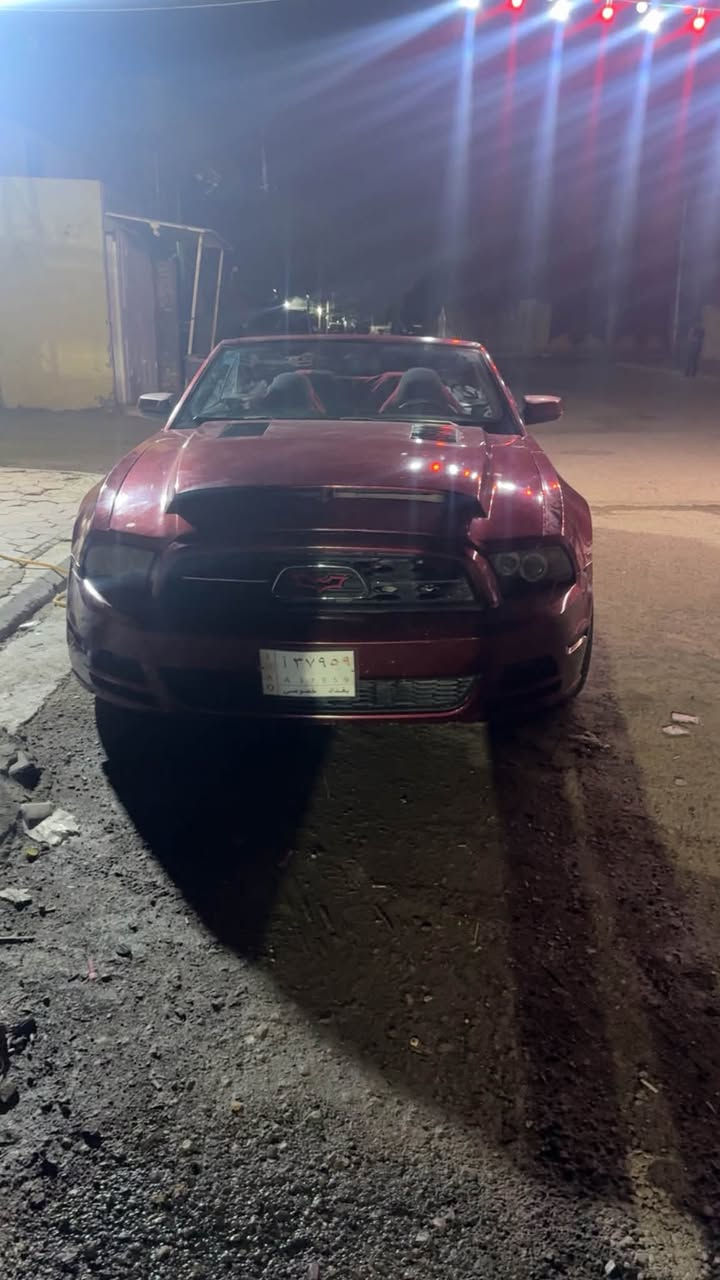 من رخصت ادمن عندي سيارة موستنج٢٠١٠ ‏كشف رقم دولة السيارة فيها عطل بنزين ما جاي يدوس سي ليتر لوجي جويتر ماعرف ابيع  سعر  ٥٠ ربي مجال  او مراوس  ***********
