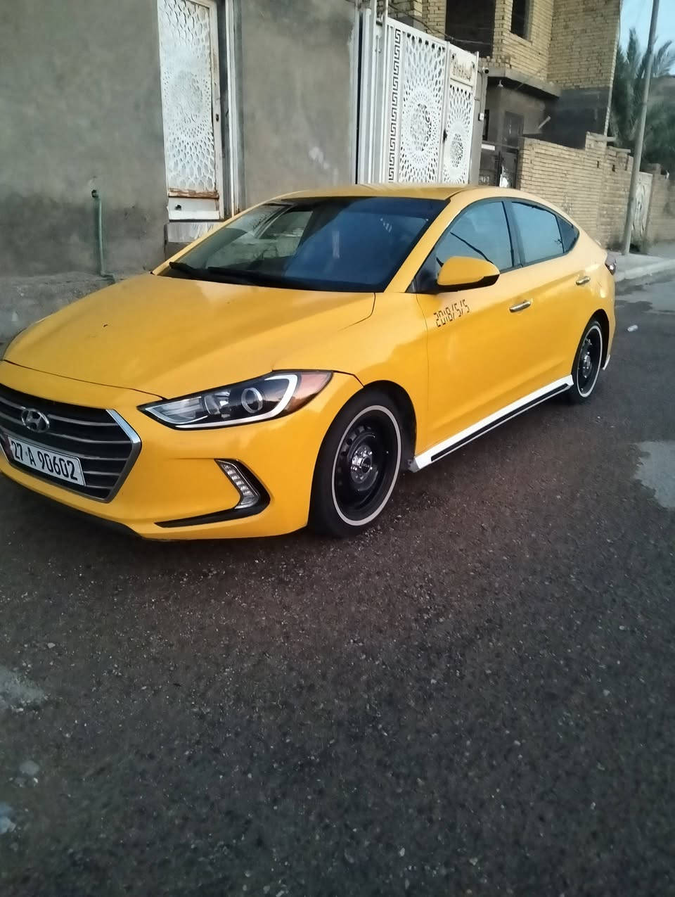 سلام عليكم انترا موديل 18ا أمريكي مكفوله وبسمي ومداور ثاني يوم السعر 120وبيها مجال لشراي ويدلل ***********
