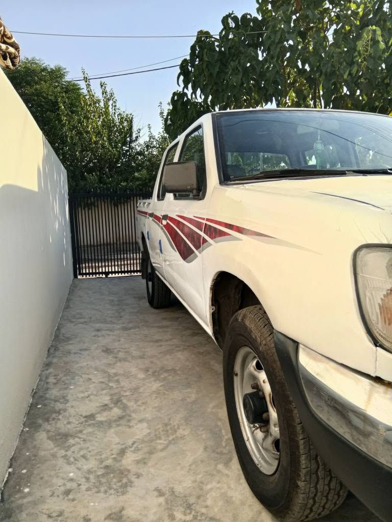 نیسان ٢٠٠٢z تەبریت و پاوەڕ گێڕو مەکینەو اکسلی بەشەرت چوار تایەی لۆک دوو پەڵە بۆیاخی هەیە نرخی ٨٥ گەڵا 
***********
*********** دار بنديهكان, السليمانية
