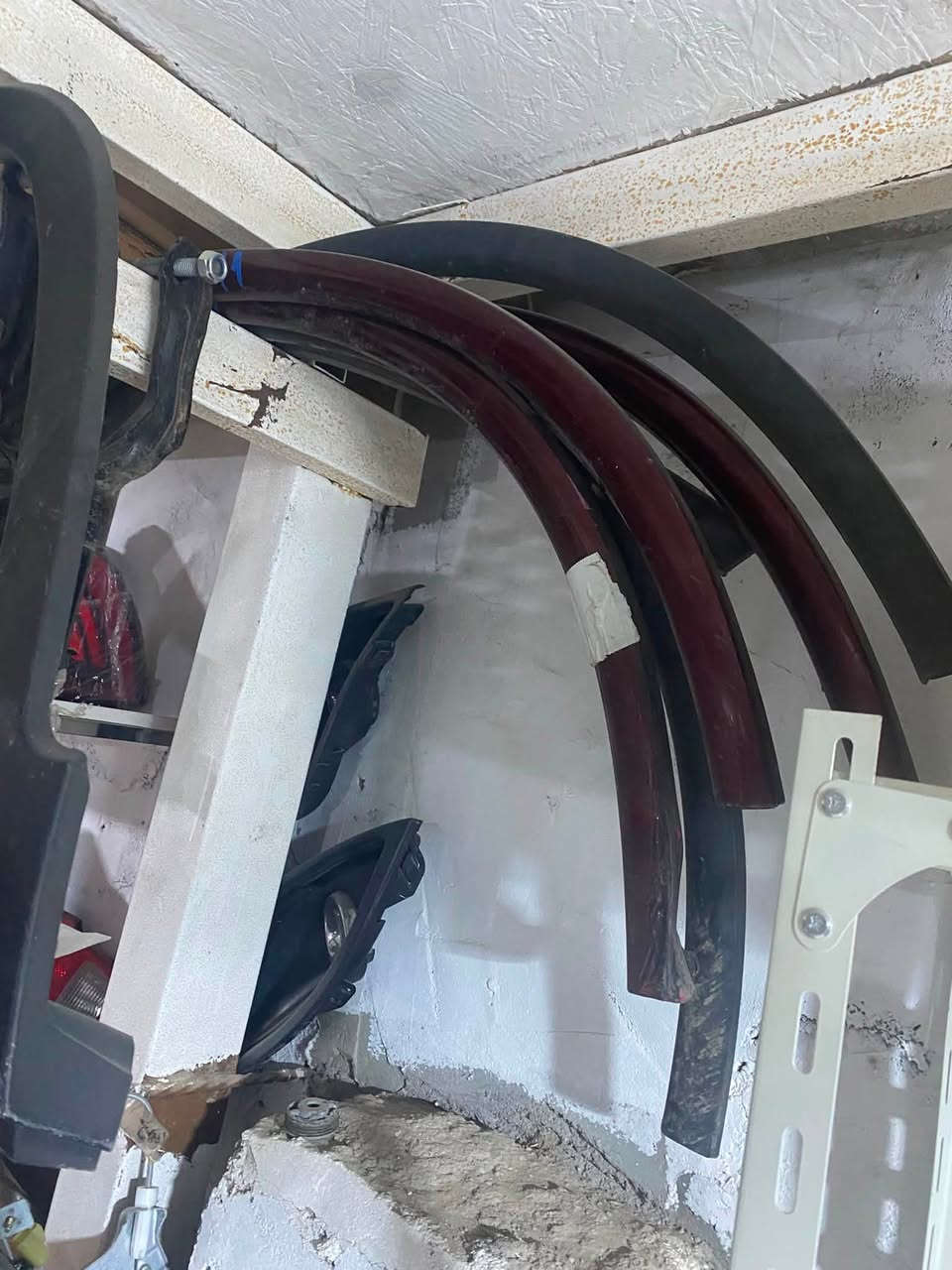 اي قطعة محتاج لسيارتك تلكاها يم مصطفى حارث 
اوفرها الك دوج دورنكو وجيب يوجد توصيل 🚚 جميع العراق
شوف بالصور كلشي موجود 
***********
