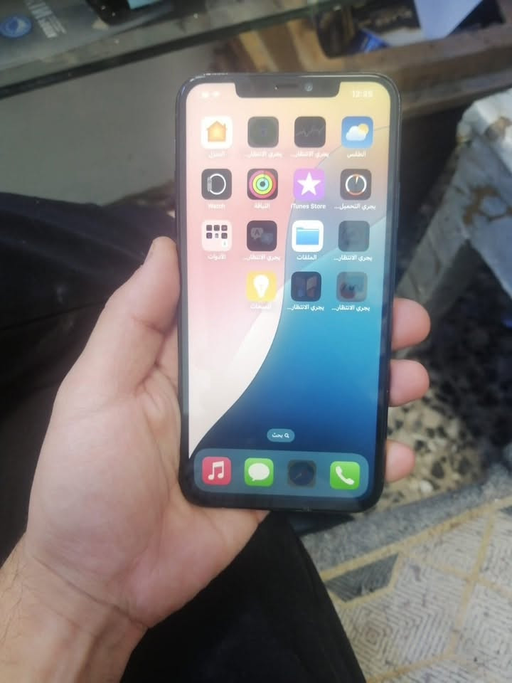 آيفون ١١ برو ماكس • ٢٥٦ • بطارية ٩٤٪