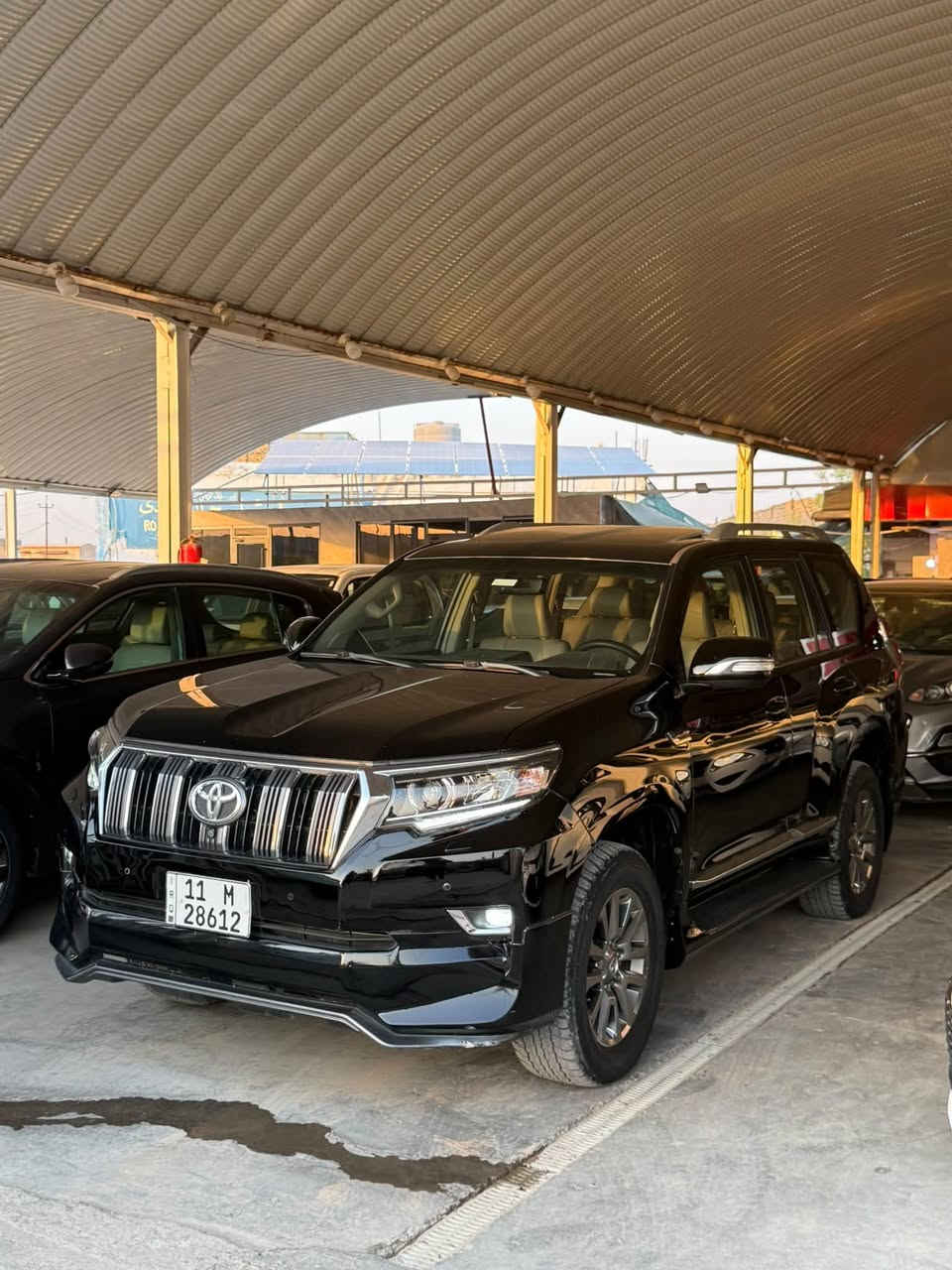 معرض الوطن لتجاره السيارات والمكائن الزراعية
تيوتا برادو 

2019

مغلفة ppf بل كامل

Vx

المواصفات 

* جلد
* مقاعد أمامية كهربائية
* تبريد المقاعد
* ذاكرة مقعد السائق
* فتحة سقف
* تشغيل بصمة / مفتاح ذكي
* تشغيل عن بُعد
* شاشة وسطية
* مثبت سرعة
* مكيف أوتوماتيك
* ثلاجة/صندوق تبريد
* كاميرا خلفية
* كاميرا 360° 
* حساسات أمامية وخلفية
* تحكم بالنزول
* نظام دفع رباعي
* حساسات ضغط الإطارات
* مصابيح LED/زينون متحركة
* كشافات ضباب
* 7 مقاعد
* 8 اربع كاميرات 

للاستفسار الاتصال

***********
