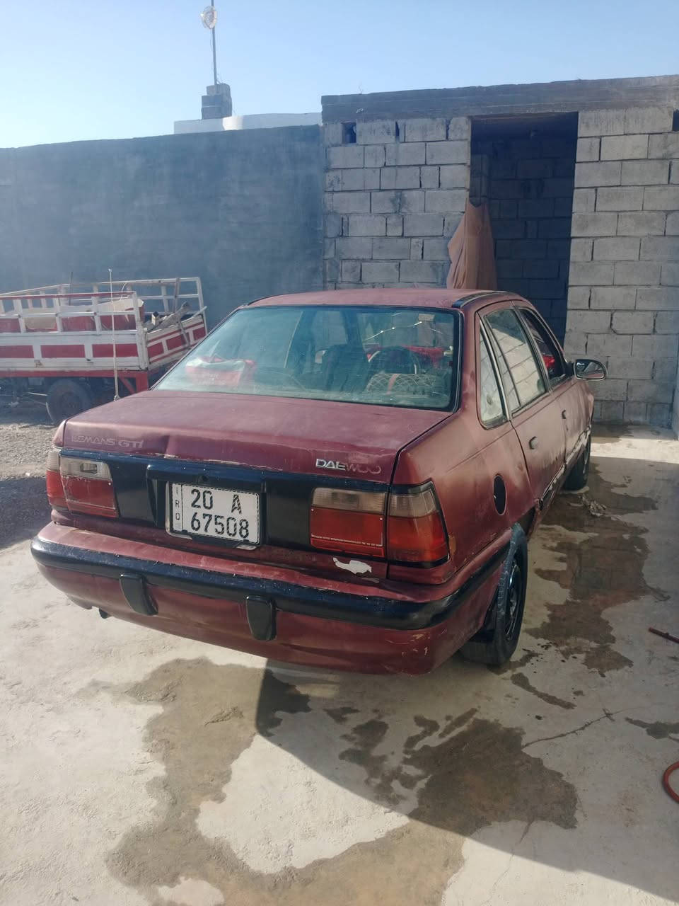 دايو لمنز موديل 93
محرك كير مكفول كهربائيات شغاله 
بسمي تحويل ثاني يوم هزه جديده
بيها استيكر بانزين 
مكان السياره ديالى جلولاء 
رقم الهاتف ***********

