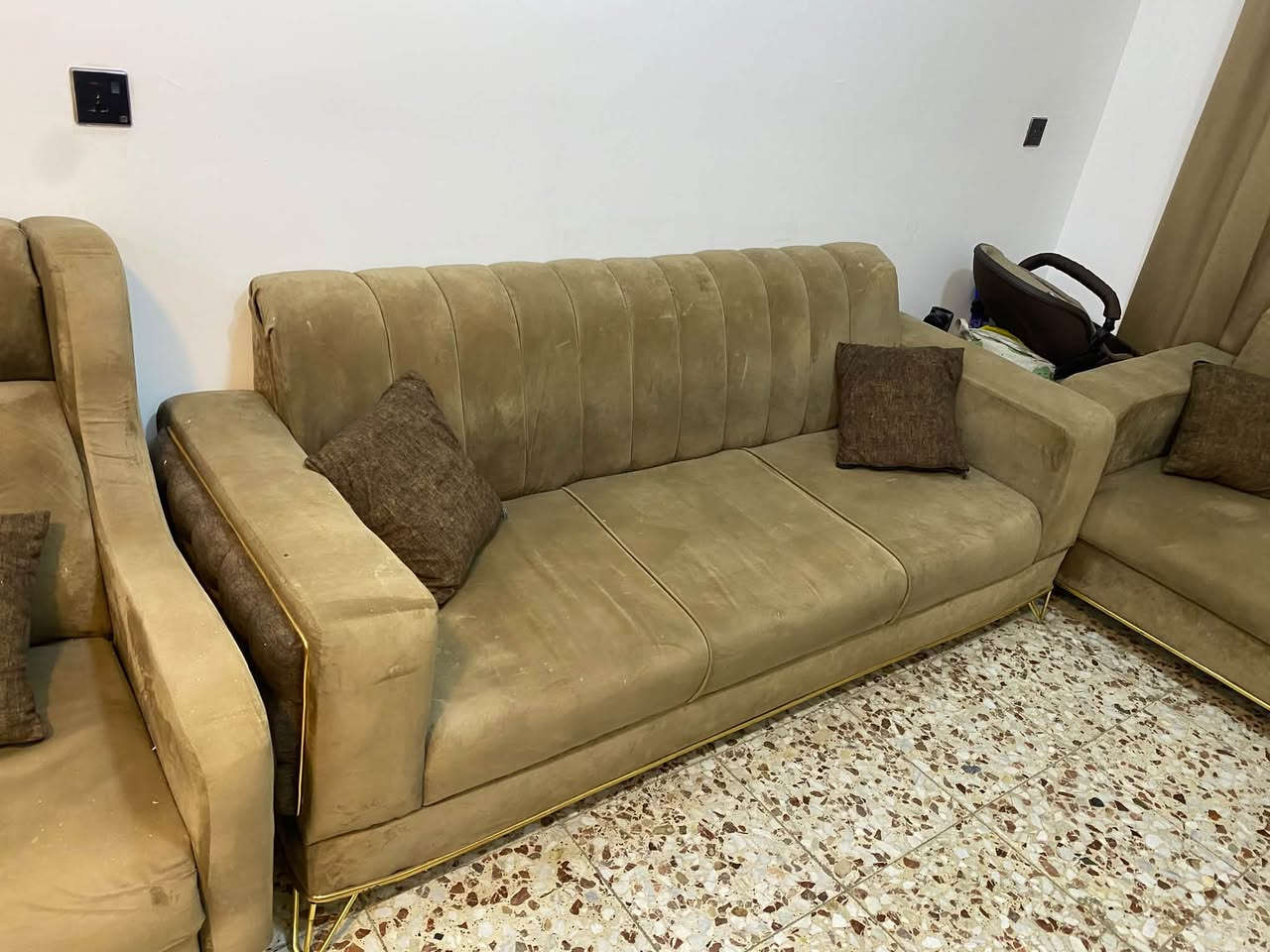 غرفة نوم تركية • طاولة طعام ٤ كراسي • بغداد الدولعي