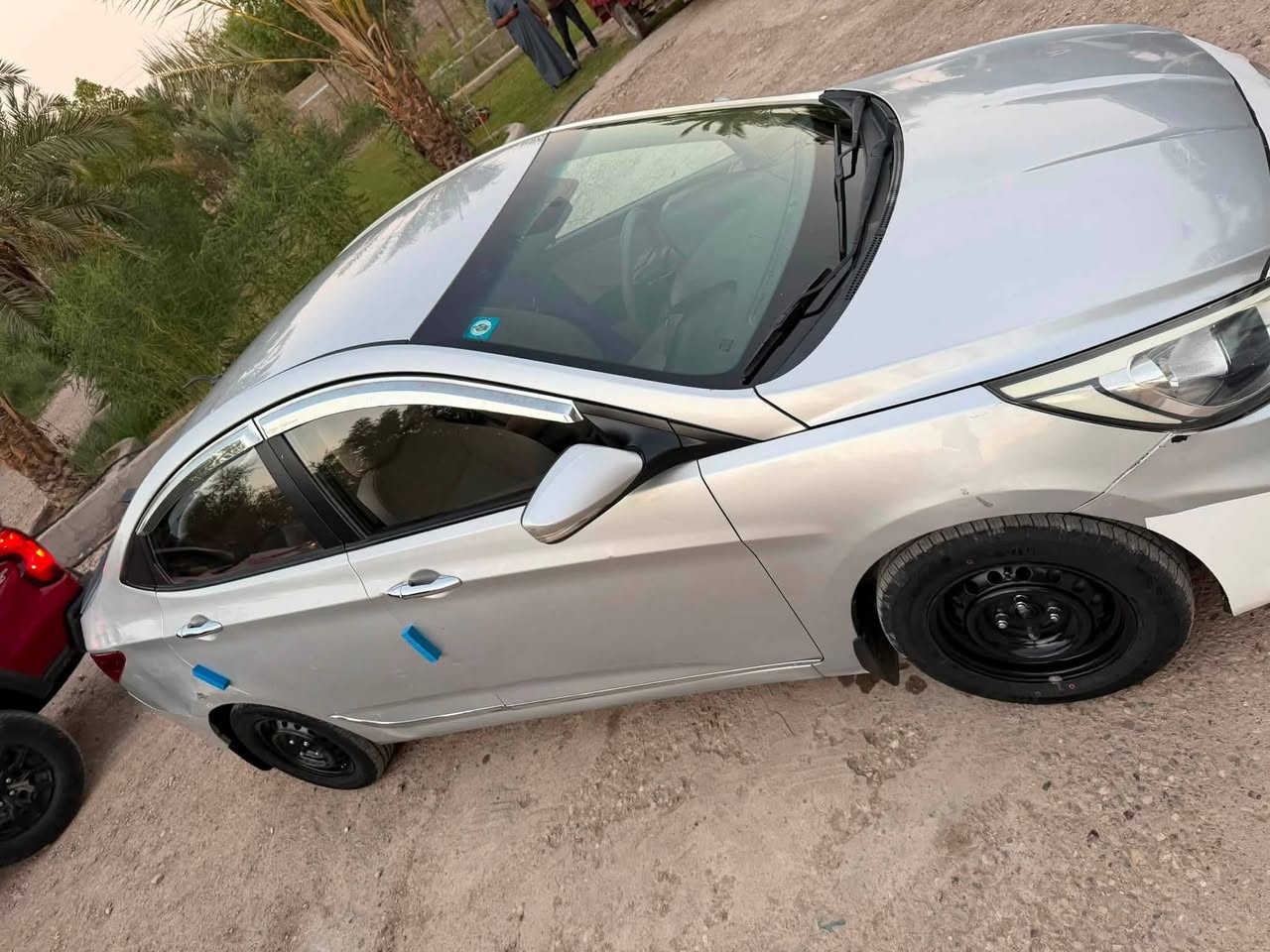 اكسنت موديل 2016 خليجي رقم بغداد محرك 1400
السعر 76 كير محرك مكفولات طخة جاملق الخلفي مثل ما موضح بالصورة مكلف بالنشر 
***********
مكان السيارة بغداد قريب ع بسماية
